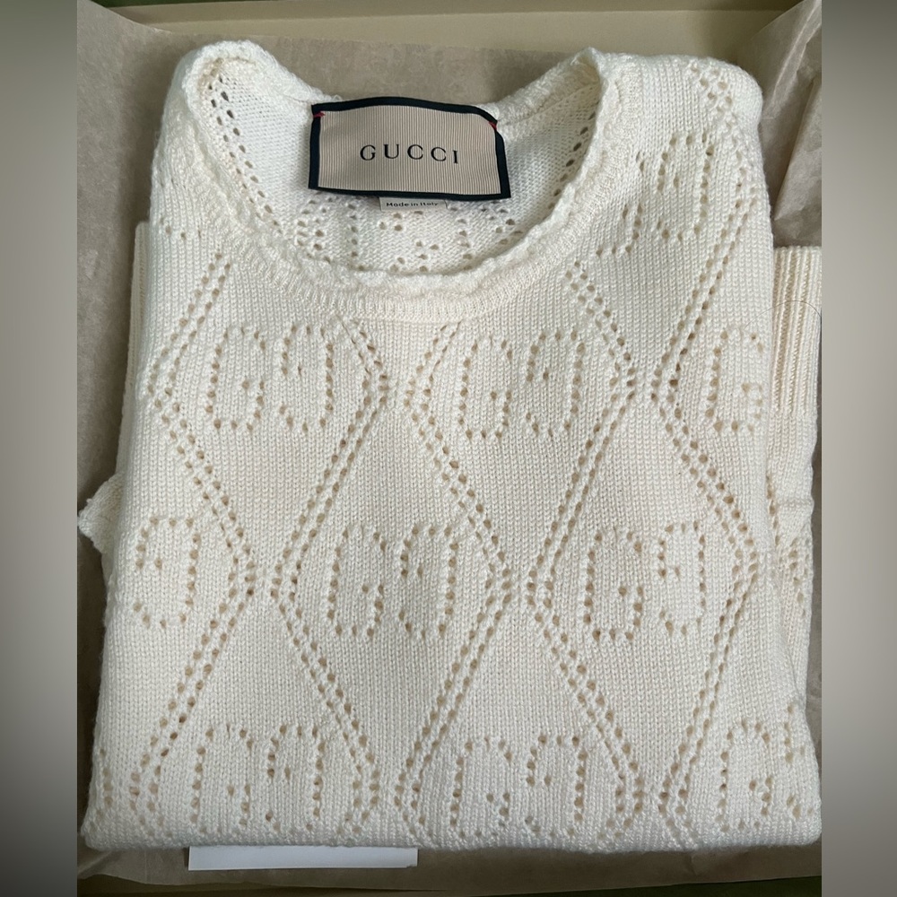 Gucci Excellent Used Short Sleeve